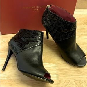 Charles Jourdan boots